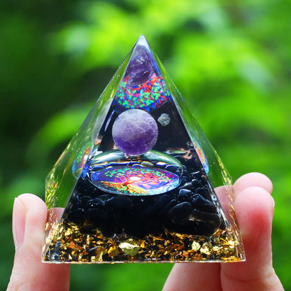 Glass Pyramids For Ritual Glass Pyramid with custom 3D design – JR Gifthorse